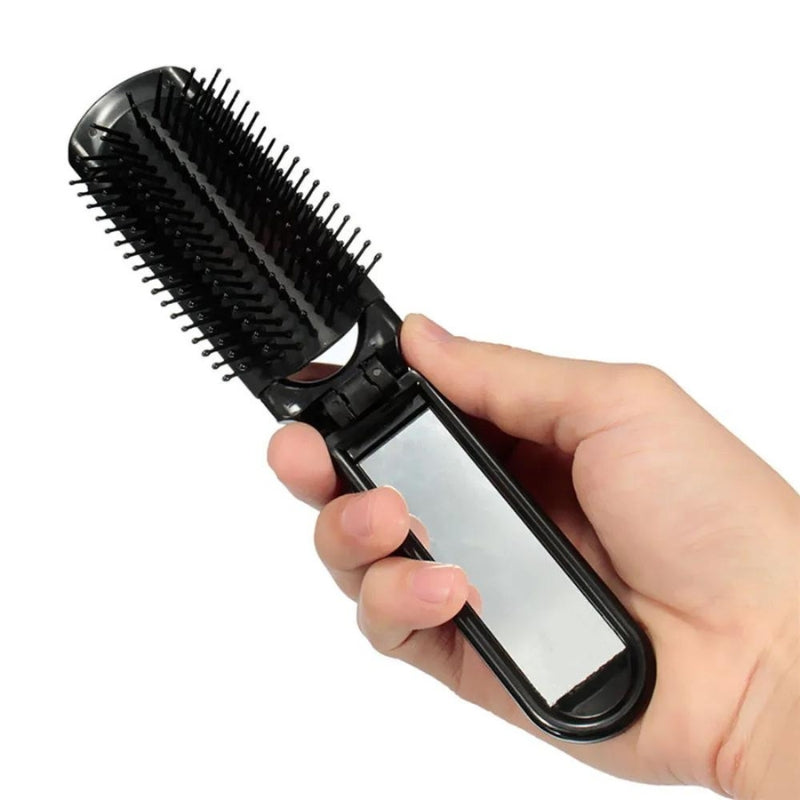 Brosse miroir au format poche