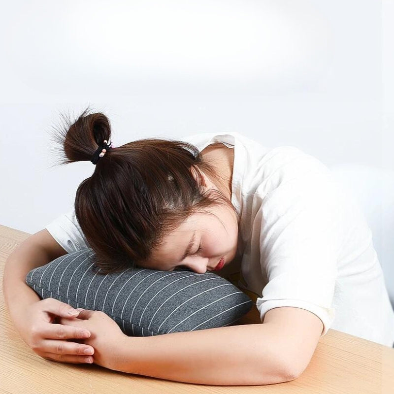 Coussin pliant destiné aux voyages