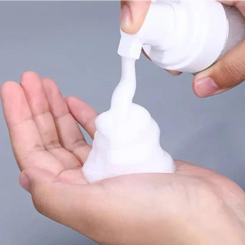 Flacon en plastique pour voyage
