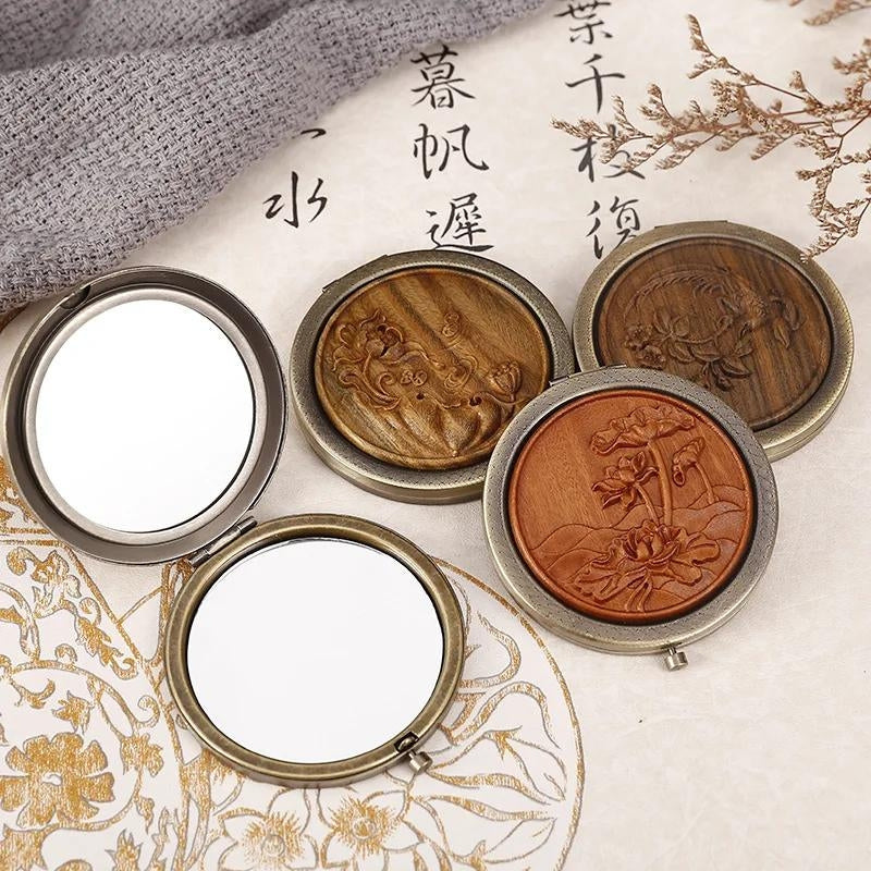 Miroir en bois décoratif pour la poche