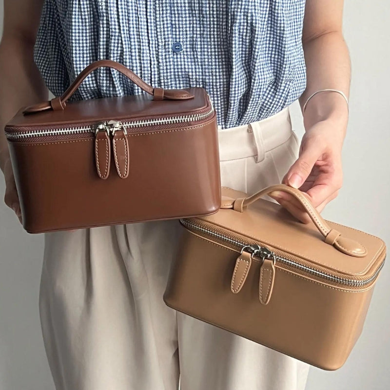 Nécessaire de toilette en cuir personnalisable