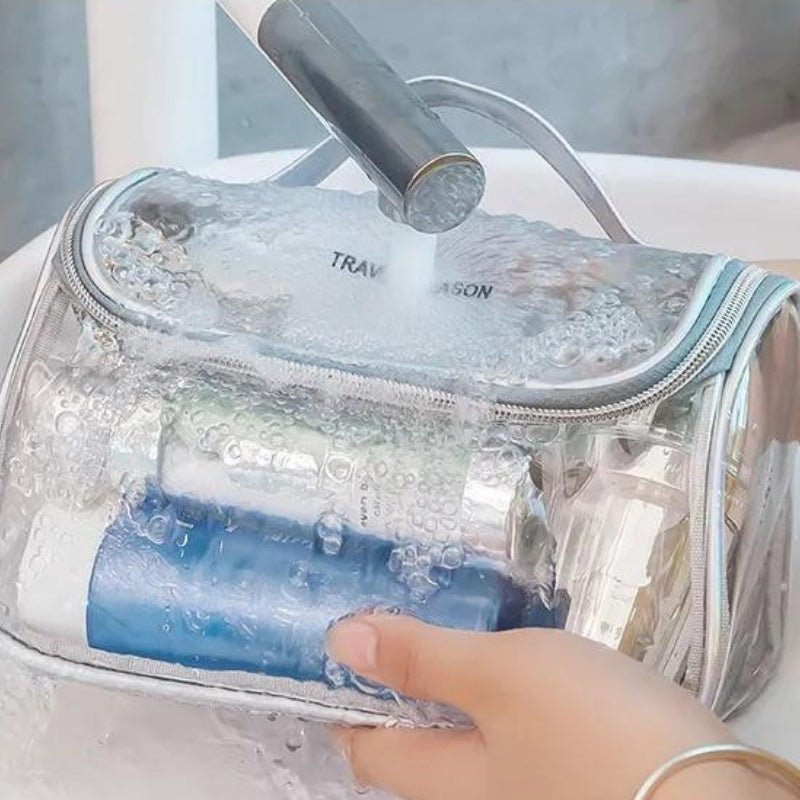 Nécessaire féminin pour produits de toilette en avion