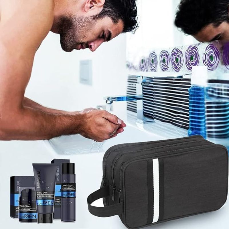 Petite trousse homme pour la toilette en voyage