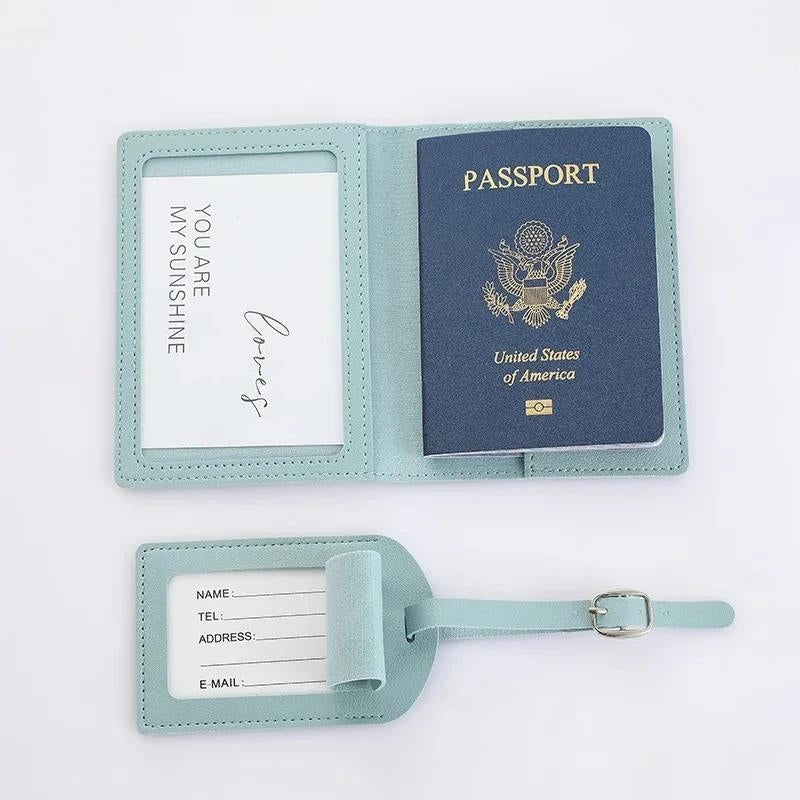 Porte-étiquette de valise et étui passeport