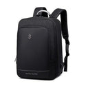 Handgepäck-Rucksack mit integriertem USB-Anschluss
