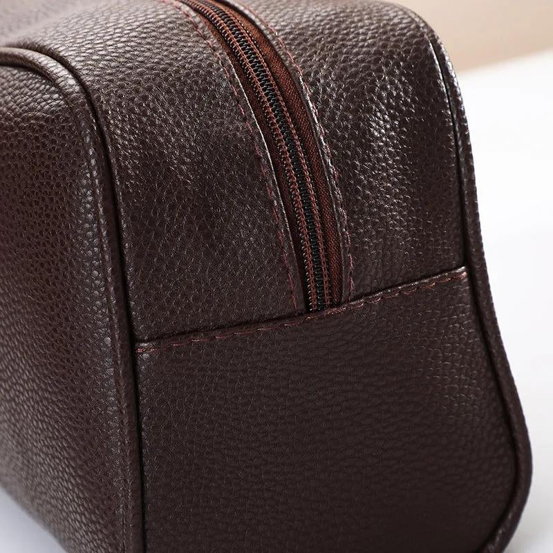 Trousse personnalisable pour toilette en simili